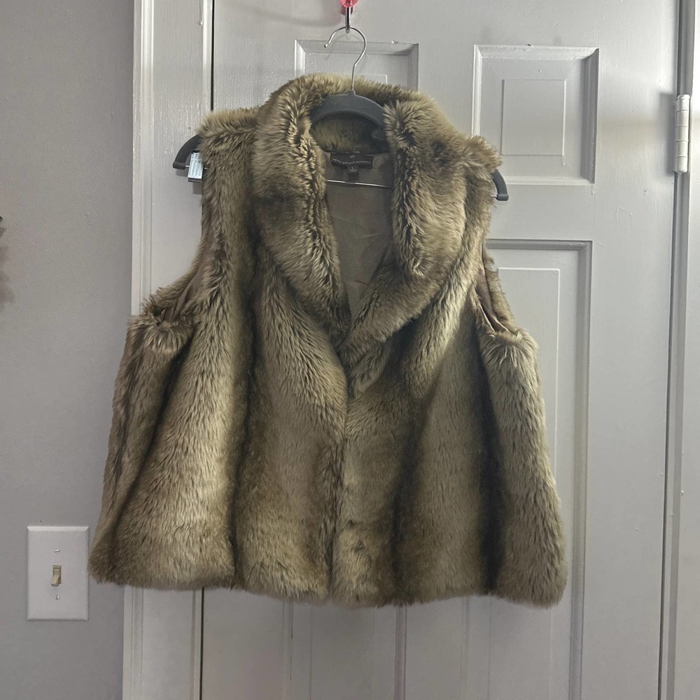 Fenn Wright Manson cashmere blend vest